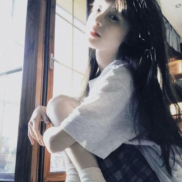 女孩不微笑